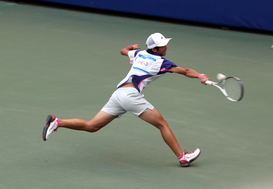 东亚运动会女子软式网球比赛进入半决赛